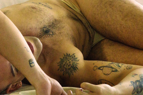 Oscar Miguel mannequin photos