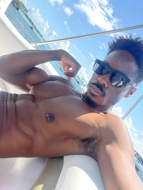 Ringaling star du porno exclusive photos