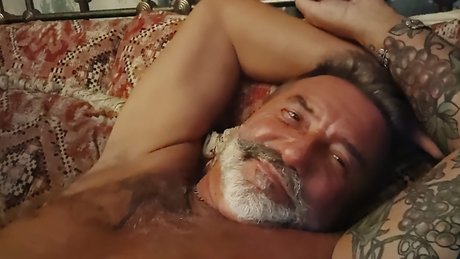 Reuben Foxxx actrice nue images