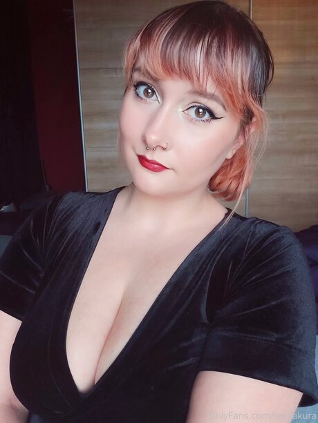 Rei Sakura actrice nue photo