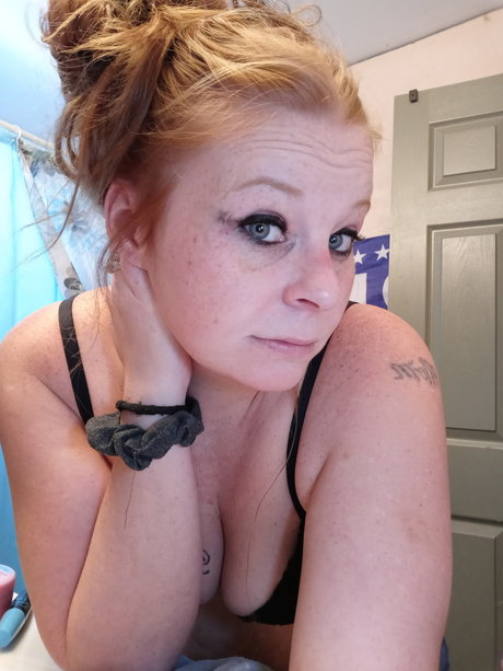 Jessica bish étoile nue images