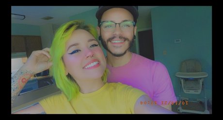 Raffi N Aly modèle xxx img