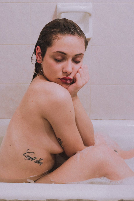 Milagros Katia beau modèle image