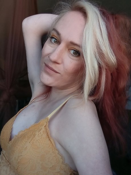 _Ariel AriAbled_ jolie actrice img