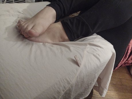 Katness actrice érotique des photos