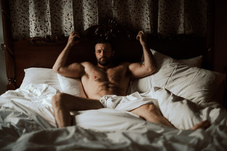 Max Deeds star du porno chaude archive