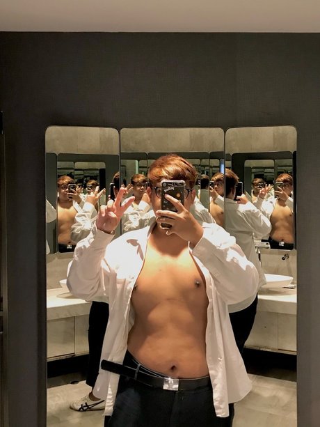 Bear Top BKK art star du porno image