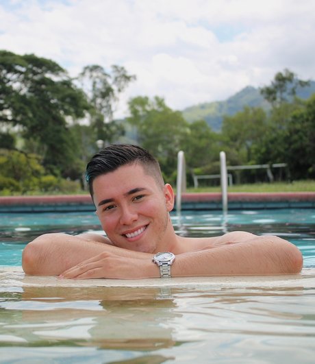 MathewRodes modèle adulte des photos