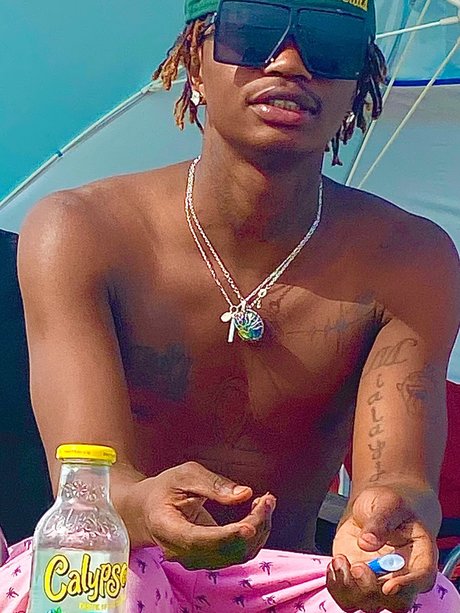 Yes It s Me_ actrice libre collection