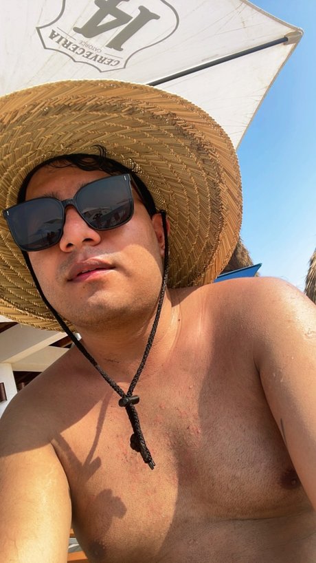 Bocaci0 feet étoile exclusive des photos