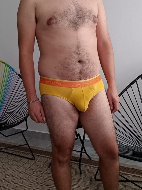 Kiddo nus star du porno des photos