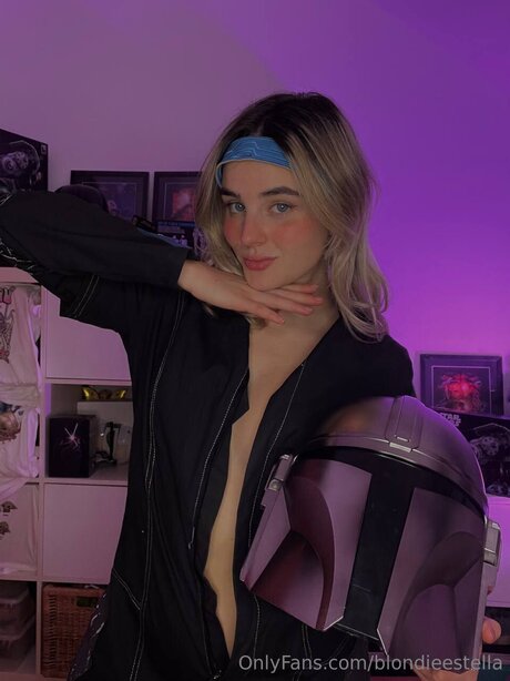 Stella Ray actrice exclusive photo