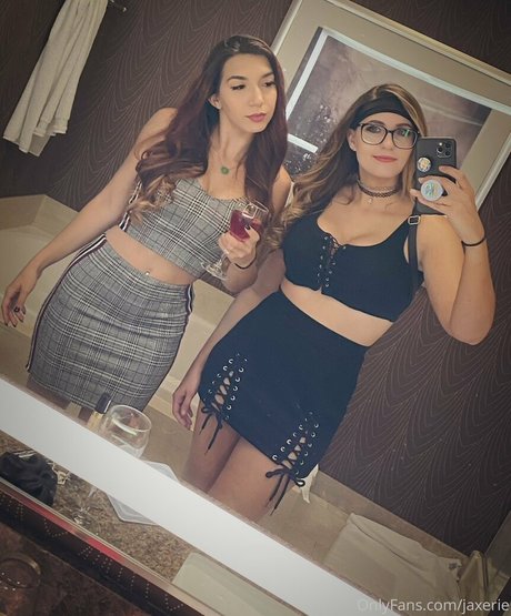 Jaxerie modèles nus images