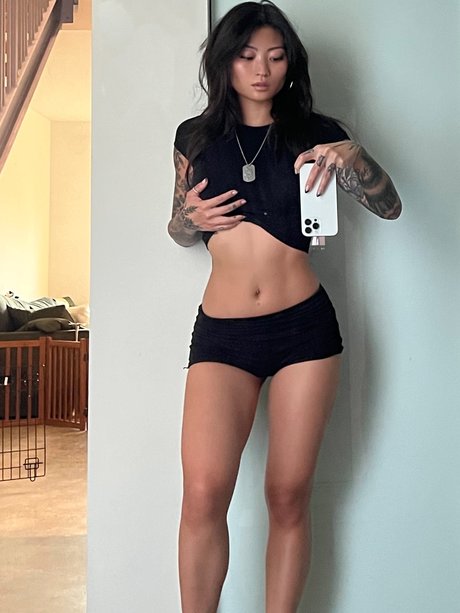 Mae Col étoile de l'art img