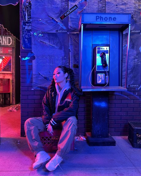 Mae Col art modèle image