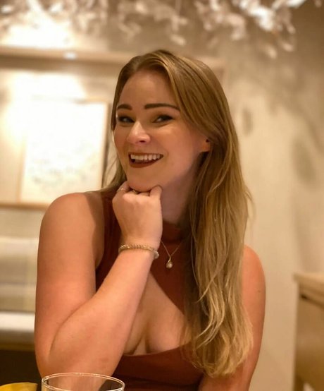 Vixyy64 modèles nus galeries