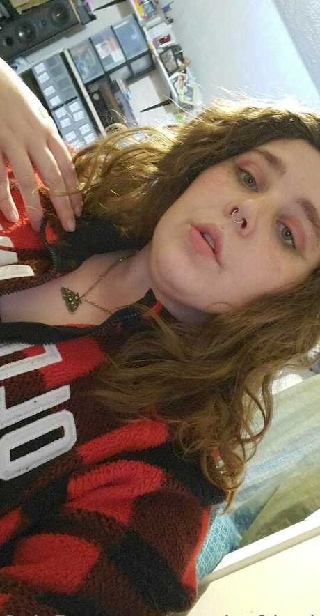 sunnisoftbodystoner actrice parfaite images