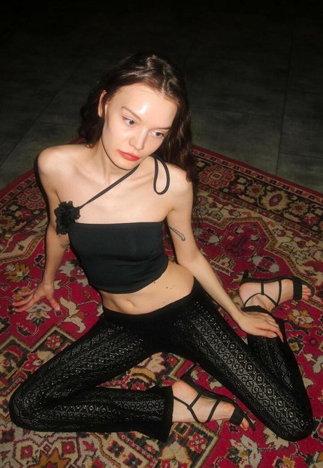 litlonn actrice exclusive des photos