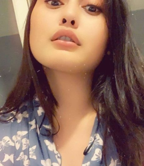 Real Goddessanna star du porno gratuit des photos