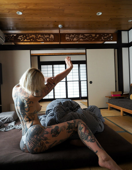 fans alternatifs nu galerie