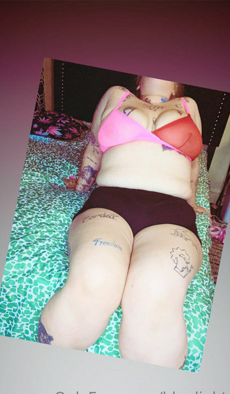 bluulight modèle adulte img