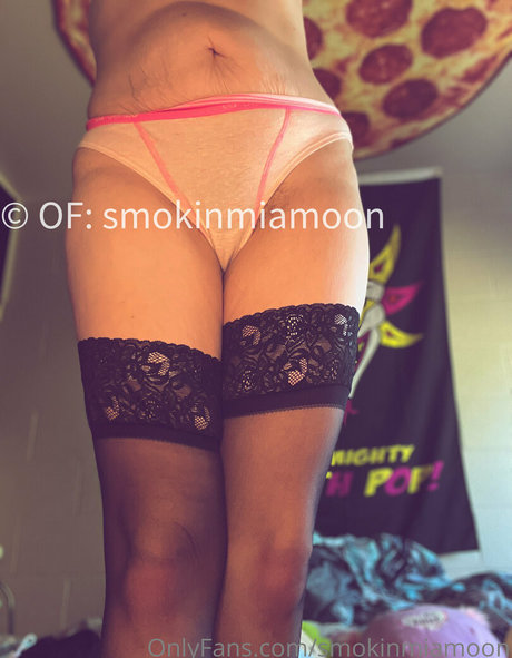 smokinmiamoon modèle artistique galerie