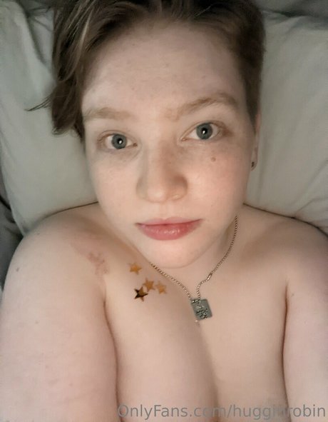 hugginrobin haut étoile collection