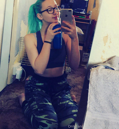 Courtneyyyyxox étoile hd image