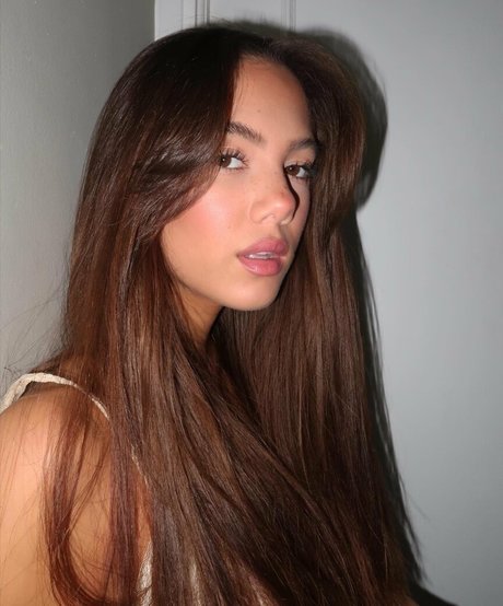 Saoirse Alicia Behzadi belle actrice galerie