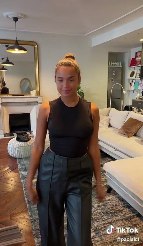 Paola Locatelli modèle exclusif collection