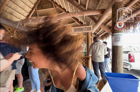 fans avec les yeux bandés art exclusif galerie