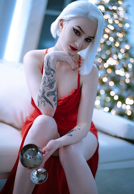 blonde étudiante onlyfans sexy images