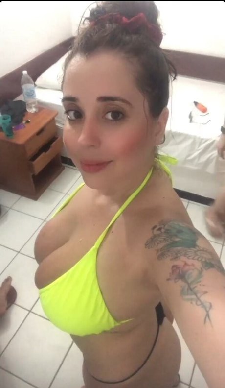 Gabriela Couto modèle sympa img