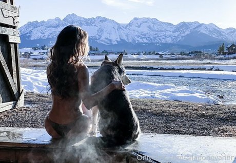 ailadonovannn star du porno chaud galeries