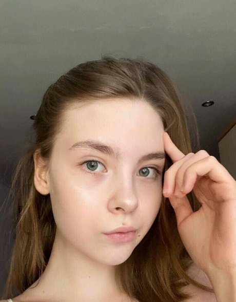 mirtaworld actrice de nus image