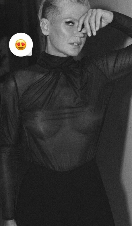 Xuxa Meneghel nus étoiles images