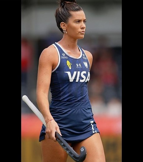 Agustina Albertario actrice libre collection