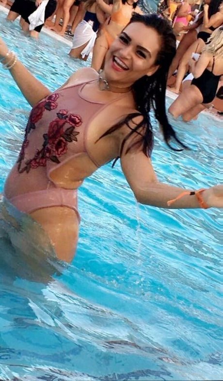 Lana D star du porno sexy img