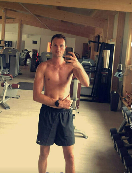 leeeeyyyla modèle adulte images