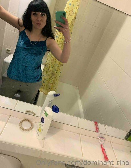 dominant rina mannequin des photos