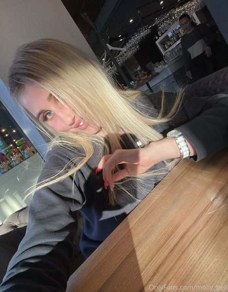 molly bell modèle exclusif photos