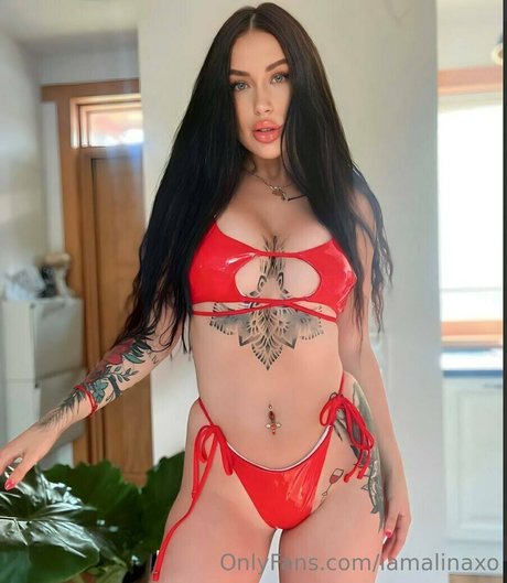 iamalinaxo modèle de haute qualité archive