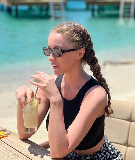 Olga Chocolate star du porno nue photos