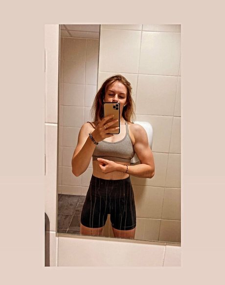 Leonovababy star exclusive galerie