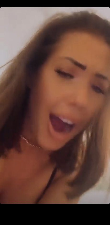 Hayley Pearce modèle gratuit galeries