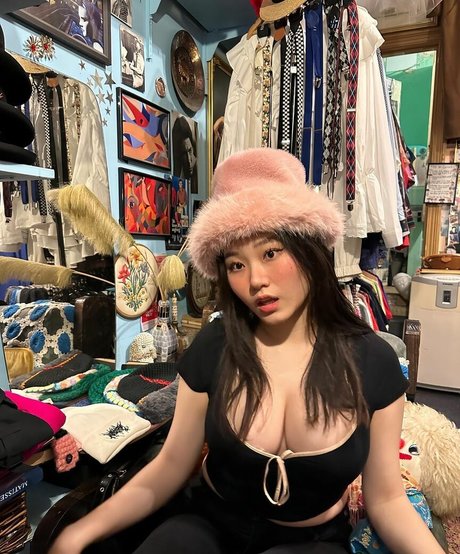 Vicki Mranrr star du porno hd image