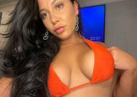 miaadamz19 actrice sexy archive