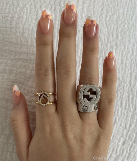 sooofina actrice exclusive photos