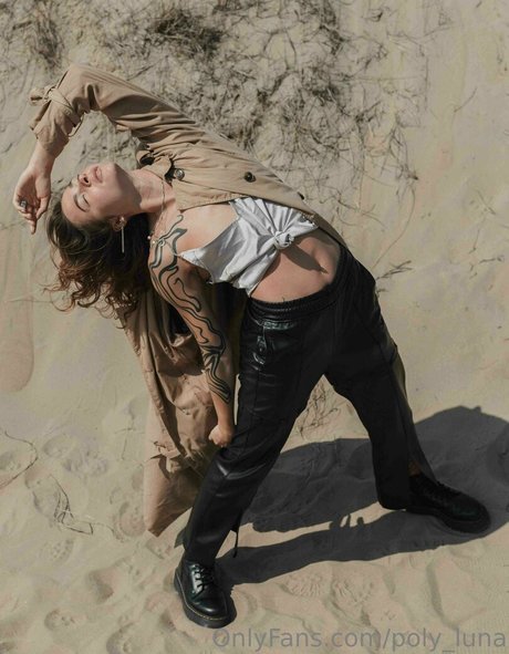 poly luna actrice de sexe galerie