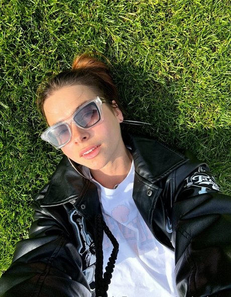 poly luna actrice libre archive